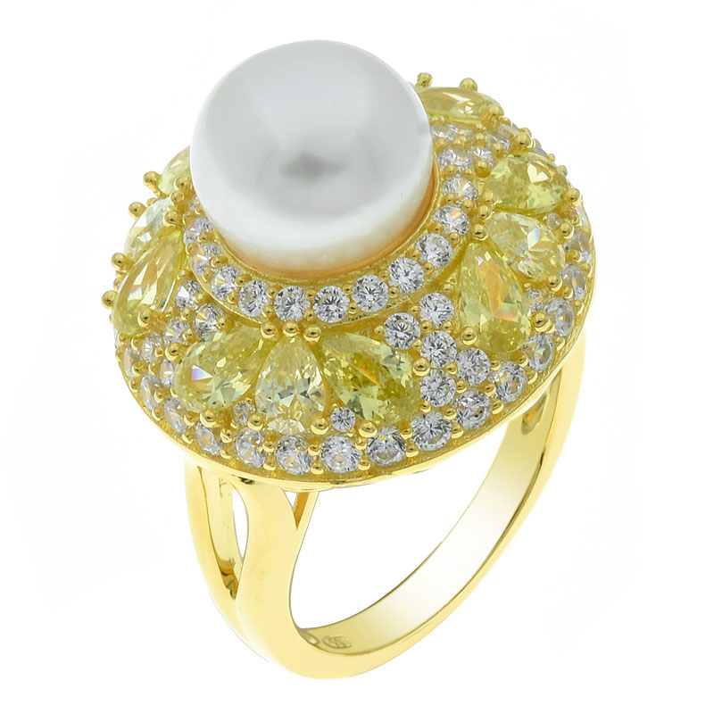 China Women Pearl Ring