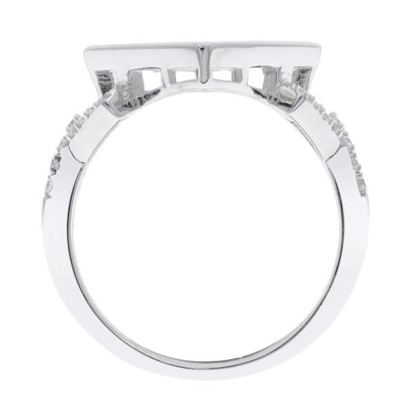 Modischer Ring aus 925er Silber mit quadratischer Form 