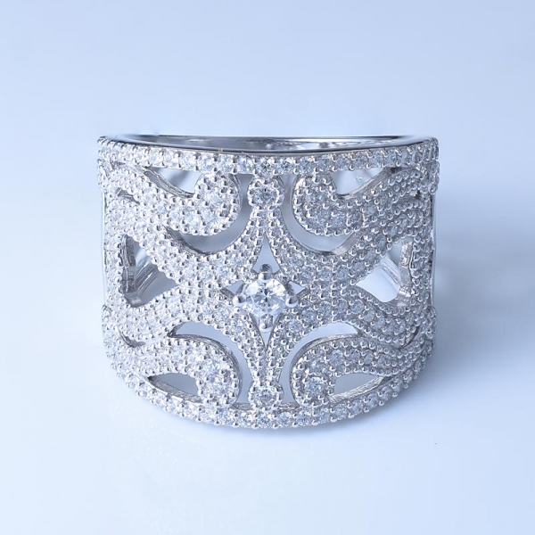 925 Sterling Silber Weiß CZ Ring mit aushöhlen Design 