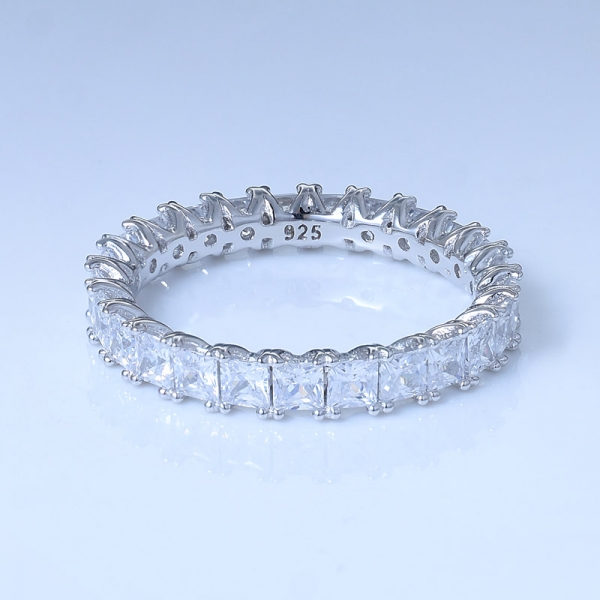weißer Zirkonia Rhodium über 925 Sterling Silber Princess Cut Infinity Ring 