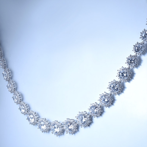 klassische weiße Zirkonia Rhodium über lange silberne Halskette für Damen 