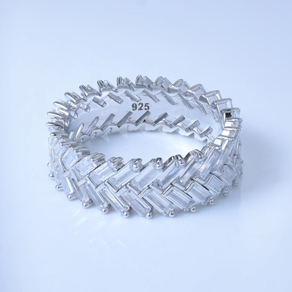 weißer Baguette Zirkonia Rhodium über 925 Sterling Silber Infinity Ring 