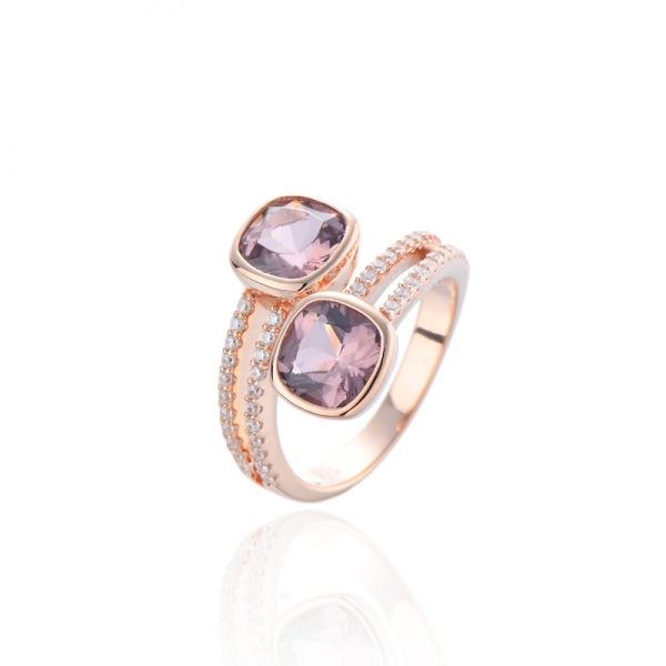 Cushion Morganite Nano und runder weißer Kubikzircon-Silberring mit Rosévergoldung 