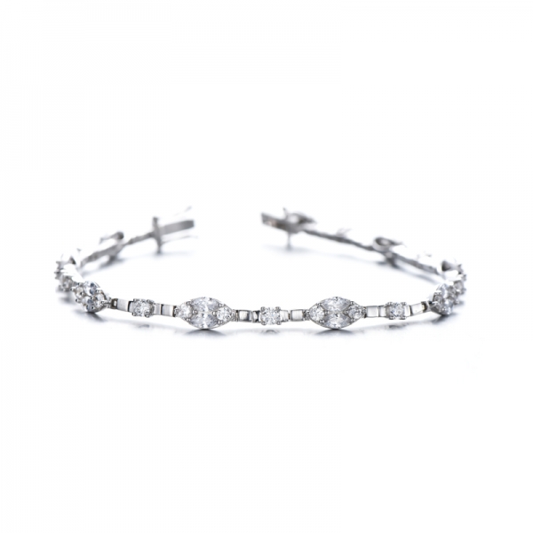 Marquise-förmiges grünes Nano- und rundes weißes Kubikzircon-Rhodium-Silberarmband 