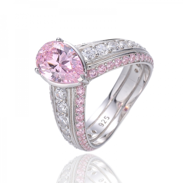 Birnenförmiger rosa Diamantring und runder rosa Zirkonia in Rhodium-Silber 