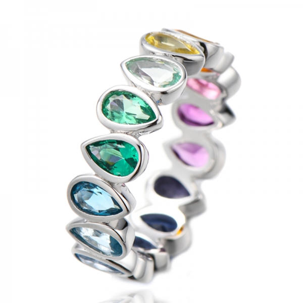 Birnenförmiger Eternity-Ring aus rhodiniertem Silber mit blauem Farbverlauf und Zirkonia 