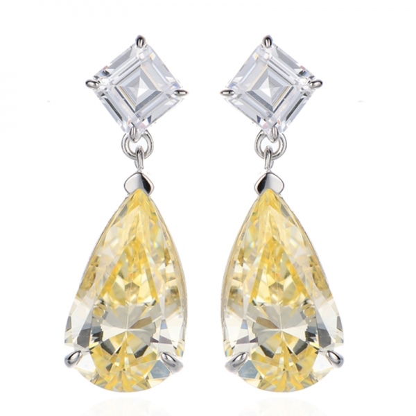Birnenförmiger gelber Diamant und Asscher-weißer Zirkonia in Rhodium-Silber 