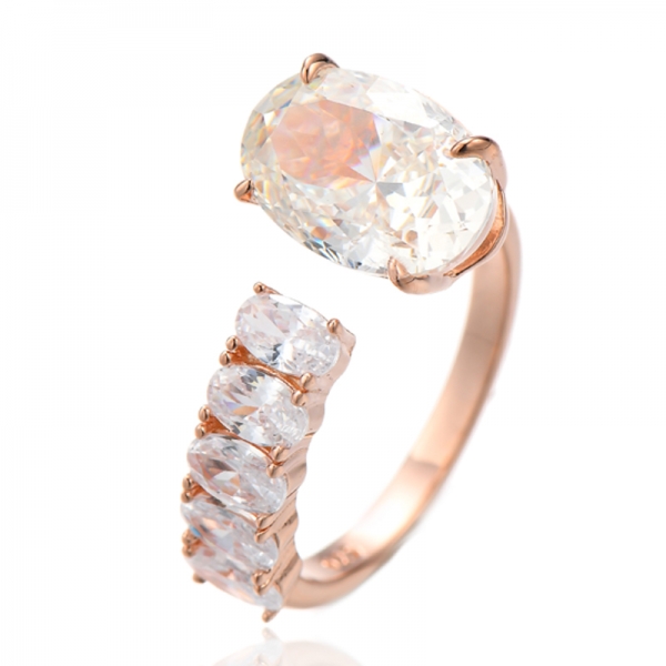 Ovaler offener Ring aus rhodiniertem Silber mit blauem und weißem Zirkonia 